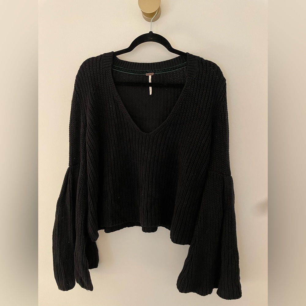 Free People Sweater Bell Sleeves - Black - Small